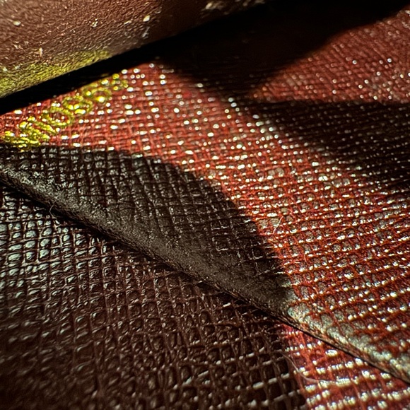 Authentic Louis Vuitton Tyga organizer - Picture 14 of 16